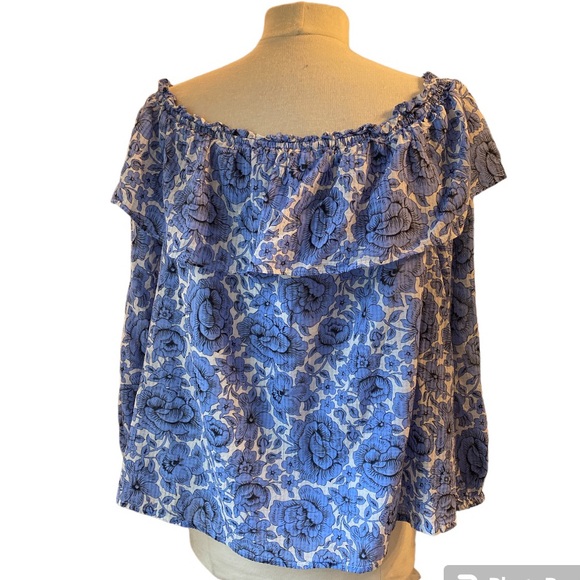 Ann Taylor Tiered Ruffled off shoulder blouse floral, size large - Picture 4 of 6